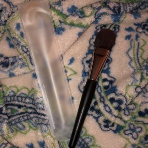 Mary Kay foundation/concealer brush